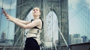 'Human Harp' Image, taken by Martin Noboa (featuring dancer Hollie Miller pictured on the Brooklyn Bridge)